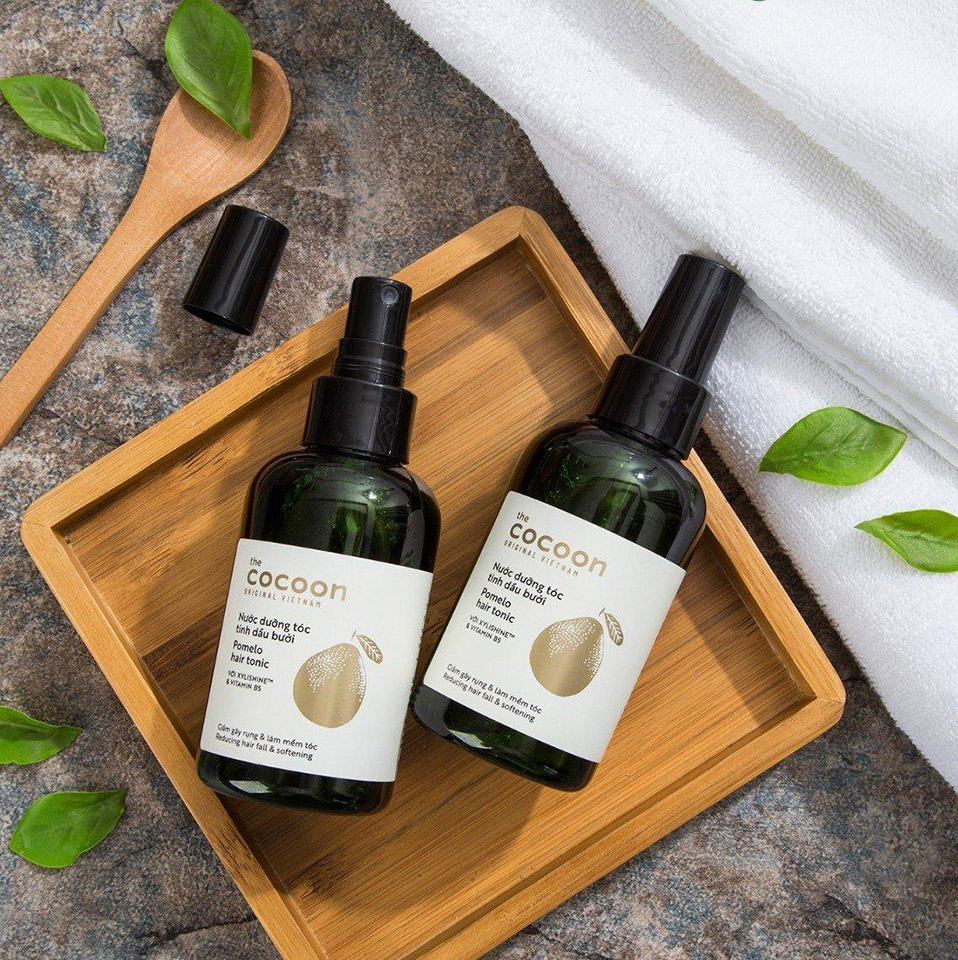 Xịt dưỡng tóc tinh dầu bưởi The Cocoon Pomelo Hair Tonic